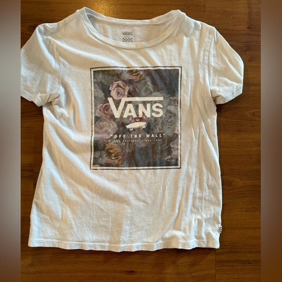 vans graphic tee - Picture 1 of 3